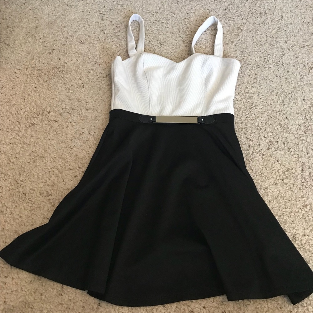 Short dress